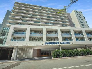 Stunning Waterfront Apartment in 5-star Complex - Cairns - 3