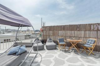 Island in the sky! Acropolis and city views! - Atene - 9