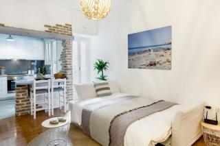 Lush island-style hideaway in lively Koukaki! - 5