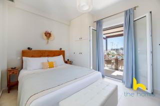 Athenian Sky Retreat: Jacuzzi & Fresh Elegance! - Athens - 9