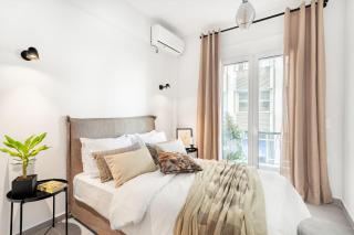 Stylish, 3-brdm Family Apartment near Acropolis! - Athene - 2