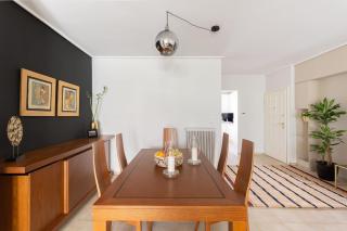Fresh Detailed Stylish Apartment at Acropolis - 4