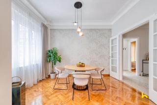 Contemporary 2-BDR APT near Kalimarmaro & Alsos Park! - Atene - 3