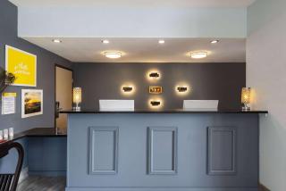 Days Inn & Suites by Wyndham Tucson/Marana - 7