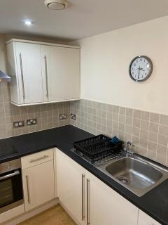 2 Bedroom Flat, City Centre - Liverpool - 3
