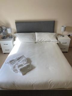 2 Bedroom Flat, City Centre - Liverpool - 1