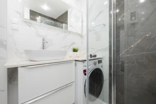 Schillera Apartments Warsaw by Noclegi Renters - Varsavia - 4