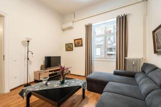 Charming 3bd apt. close to metro - Athens - 8