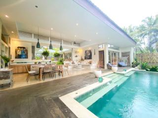 Villa Adyashanti Ubud ~Private, Peaceful Sanctuary - Ubud - 0