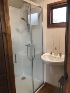 Pooks Rest - Hurst Green - 1