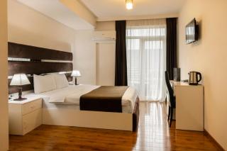 Hotel Grand Palace - Tbilisi - 8