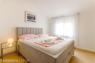 Apartments Jurić - 9