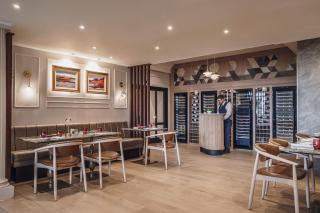 Lodore Falls Hotel & Spa - 1