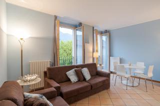 GuestHost - Ossuccio Apt with AC, Balcony & Parking! - 8