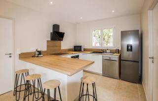 Gorgeous Home In Lussas With Jacuzzi - Lussas - 6