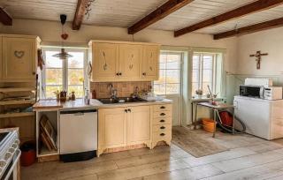 Amazing Home In Jonstorp With Kitchen - Jonstorp - 4