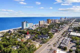 Barefoot Bliss - Steps to Beach - Myrtle Beach - 8