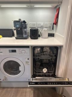 Tranquil Retreat: Modern Flat in Maidenhead - Maidenhead - 2