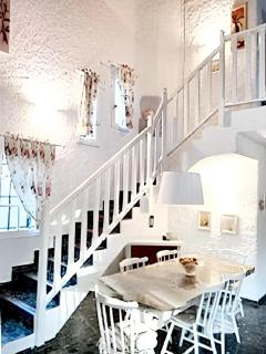 Villa charmante à Porto-Vecchio avec vue sur la montagne. - 1