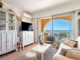 Studio Port de La Gavine-31 by Interhome - Hyères - 4