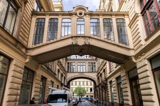 Modern urban room in the city center of Prague - Praga - 5