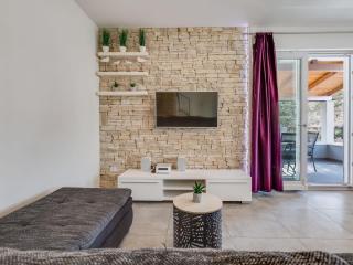 Holiday Home Monmar by Interhome - Vrsi - 1