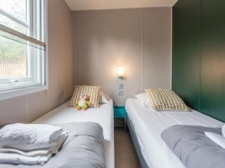 Holiday Home Mobilhome Luxe 4 personnes 2 chambres by Interhome - Prunières - 6