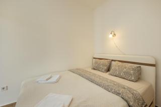 APARTLU - Kotor (Cattaro) - 4