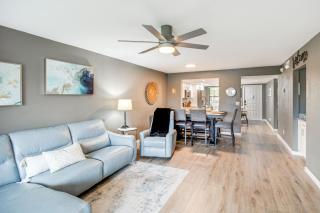 Stylish Fort Myers Condo about 2 Mi to Beaches! - Fort Myers - 5