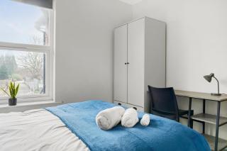 Lovely 2 Bedroom House - Free Parking - Accommodation near QMC Hospital & University of Nottingham - Suitable for Short Stays & Long Stays - Nottingham - 3