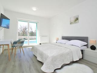Holiday Home Skelin by Interhome - Drinovci - 8