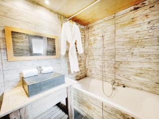 Spacieux Chalet 19pers, Piscine, Jacuzzi, Sauna & Salle de Jeux - Champagny-en-Vanoise - 3