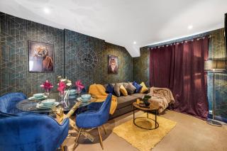 Newly Renovated Flat in London w/FREE Parking - Hendon - 0