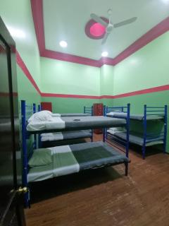 Hostal Amigo - 8