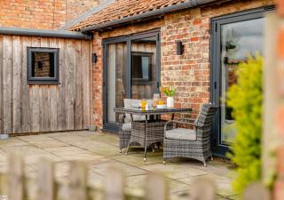 Sunset Barn - Normanby - 5