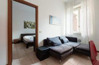 Milano Cosy APT with Balcony - Milan - 2