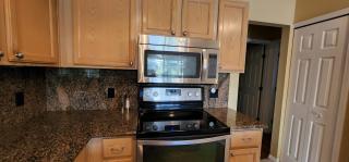 Luxury 3-Bedroom Home near Beaches with Pool - Vero Beach - 2