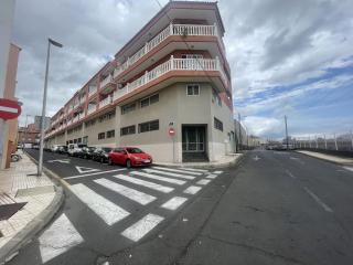 MarketHome Guaza Cozy 2BR Near Airport - Guaza - 9