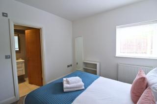 West Finchley by Viridian Apartments - 3