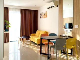 Căn hộ 3 phòng ngủ từ 4-6 người, bể bơi, phòng gym, view thành phố - Thôn Văn Dương - 2
