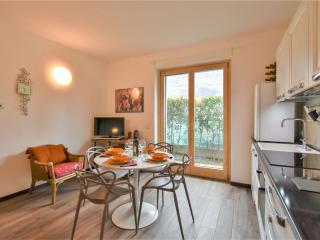 Apartment Olmo Garden Apartment by Interhome - 2