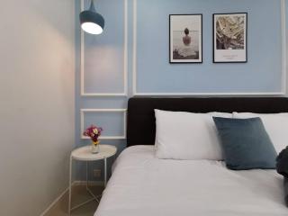 Arcoris Mont Kiara 15# Deluxe 1 Bedroom #Coner Unit with balcony - Kuala Lumpur - 1