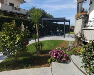 APPARTAMENTO in seminterrato ZANNONE - 3