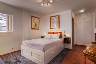 Duquesa port studio apartment - bright sunlit terrace - Manilva - 4