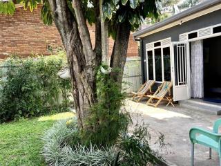 Kigali Beautiful Garden House - 2