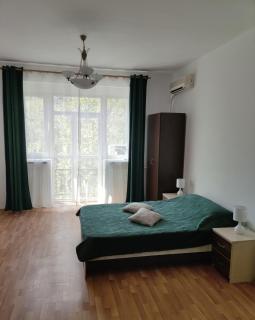 Christie's 3 central apartment to Bucarest - 0