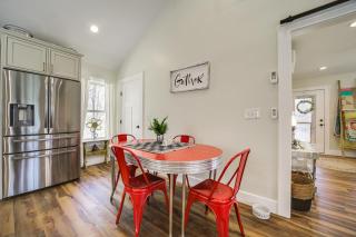 Serene Canton Vacation Rental with Mountain Views - Canton - 5