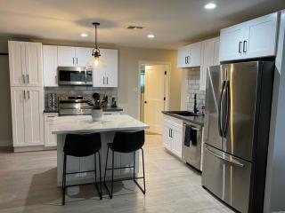 Gorgeous Upscale Scottsdale 4bed/3 bath home - Scottsdale - 7