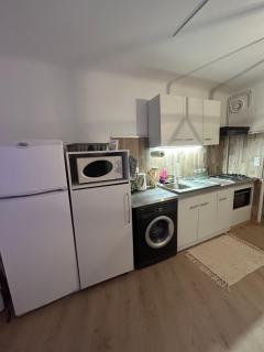 Appartement charmant au cœur de Saint-Rémy, idéal pour une escapade provençale ! - Saint-Rémy-de-Provence - 4