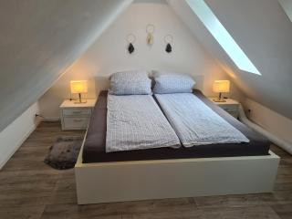 Apartmenthaus Çelik Bielefeld Süd Senne Parkplatz 24h Self Check In - Bielefeld - 3